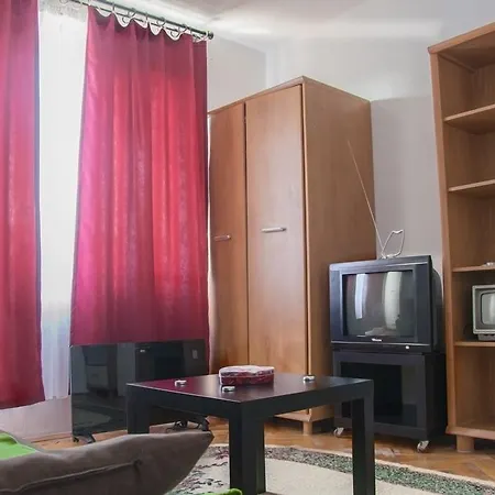 Aurora Plus Apartamento